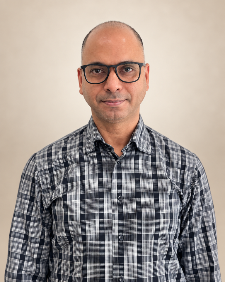 Photo of Rayhan Zubair Hossain, counselor